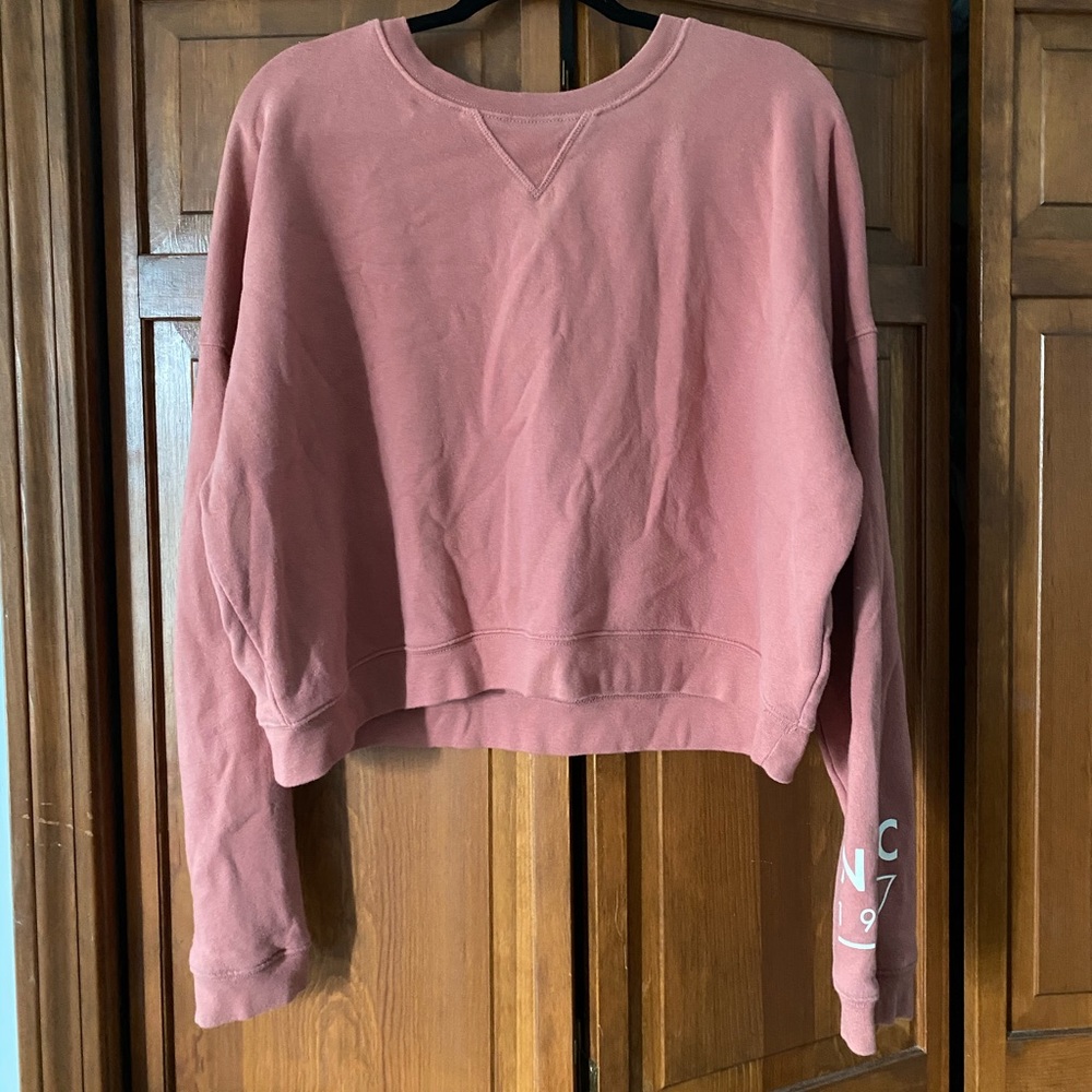 Aeropostale pink cropped sweater